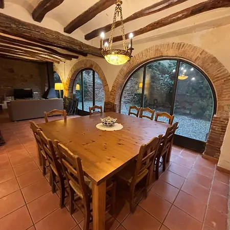 Cal Capdevila Holiday home Pira